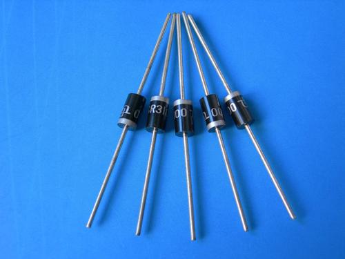 1N4148、1N4007和1N5819之间的区别